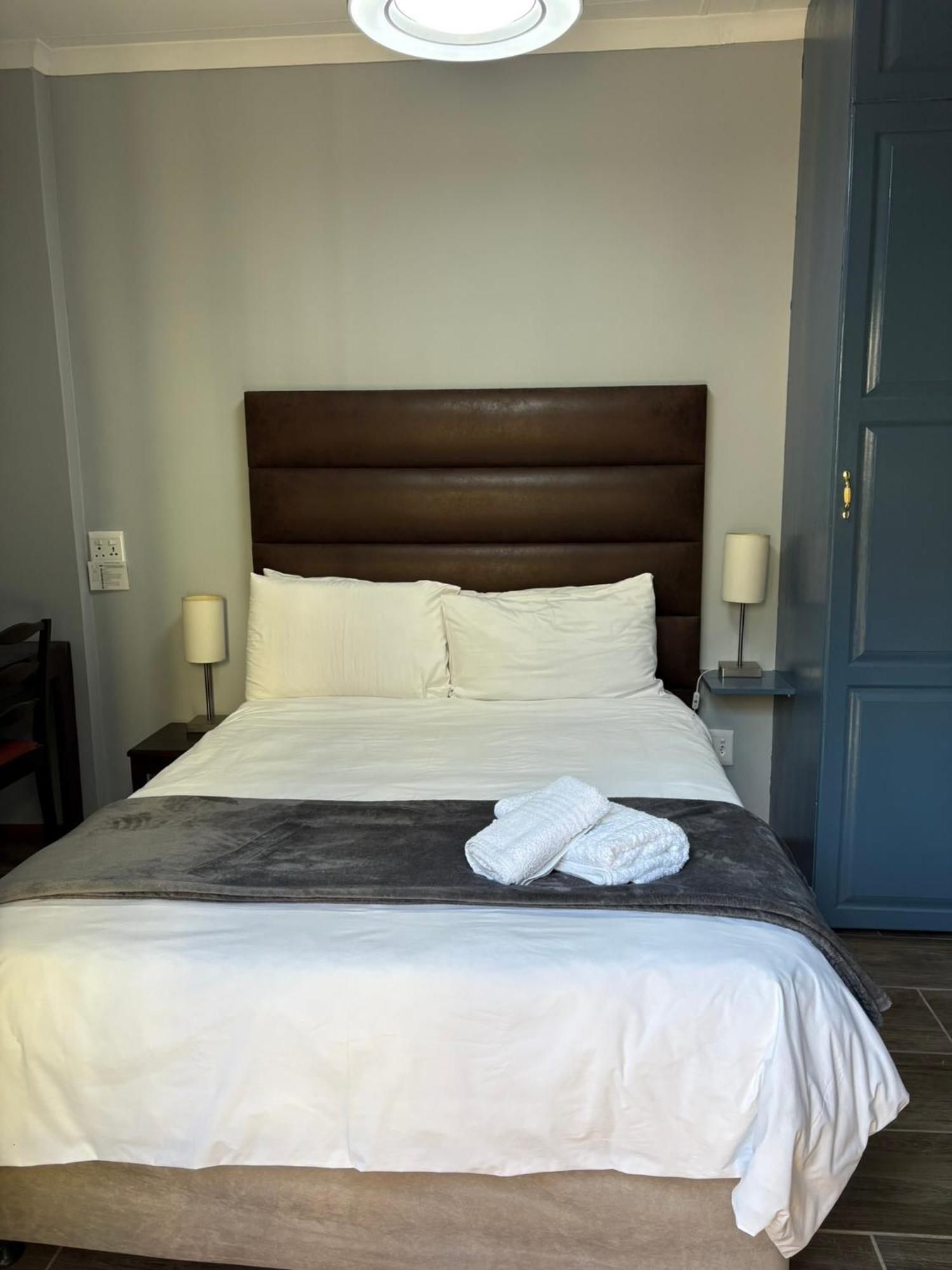 Celtis Lane Guest House บ็อคสเบิร์ก ภายนอก รูปภาพ