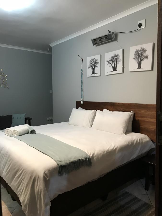 Celtis Lane Guest House บ็อคสเบิร์ก ภายนอก รูปภาพ